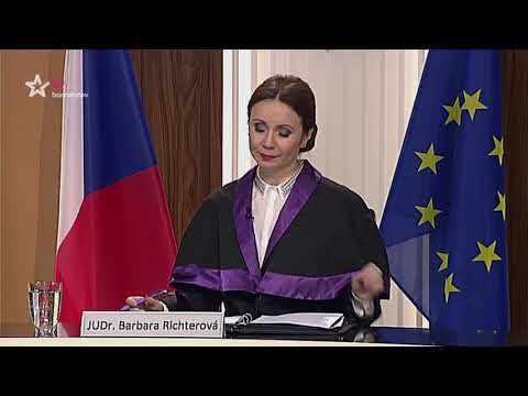 Soudkyně Barbara (2016/163) - Firma Z garáže