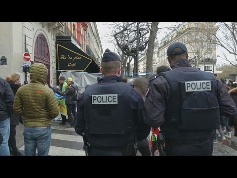Attentati di Parigi: due anni dopo la Francia ricorda le vittime, mentre la minaccia resta elevata