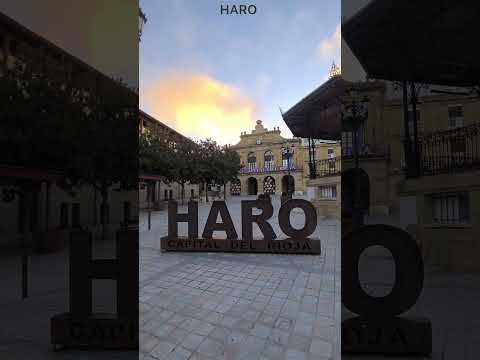 HARO, PLAZA DE LA PAZ, LA RIOJA, ESPAÑA.