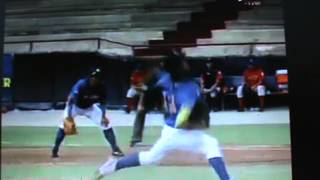 WBC - Oscar Nakaoshi mostra porque é da Seleção Brasileira. Entorta Colombiano