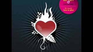 Dj Tom & Bump N Grind - So much love to give