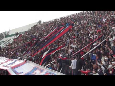 "Banfield 1 San Lorenzo 1 Somos los matadores todos juntos podemos.." Barra: La Gloriosa Butteler • Club: San Lorenzo