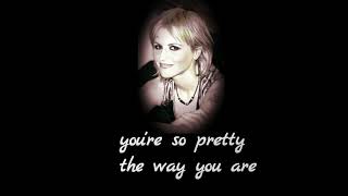 The Cranberries  &quot;Pretty&quot;  -  lyrics