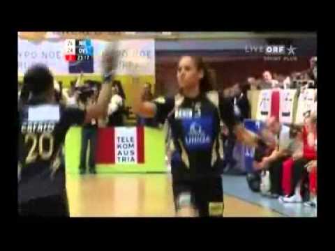 Handball: Alexandra Nascimento score from the corner with tricky shot