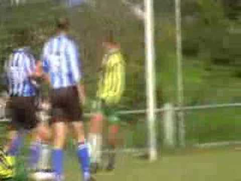 Quick Boys 5 - Voorschoten 3 - Kopbal Buis