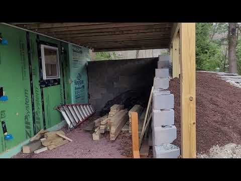 a walk around Huss-l-in