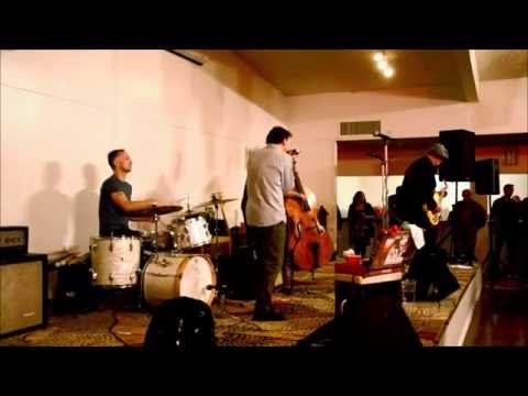 Junior Watson - Got My House Surrounded