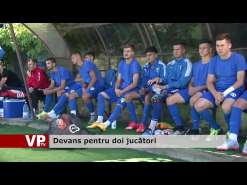 Devans pentru doi jucători