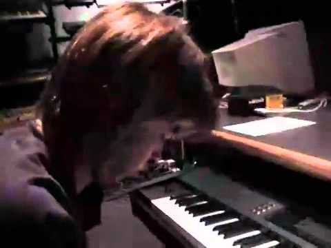 Oriental Rhythm feat.Lonnie Gordon -  Falling in and out of love