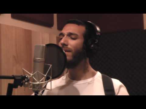 Berry Weber in Studio Sings Aheim