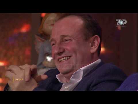 Xhuljeta Kulla risjell në Soirée monologun e famshëm “Rripi si ditar”