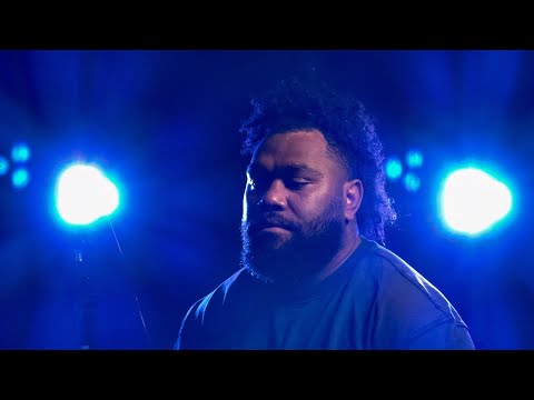 KALOU NI QAQA - Bill Vesikara ft Hossana Praise Fiji