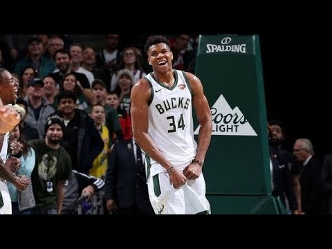 Giannis Antetokounmpo at Wizards (01/15/2018) - 27 Pts, 20 Rebs, 6 Ast!
