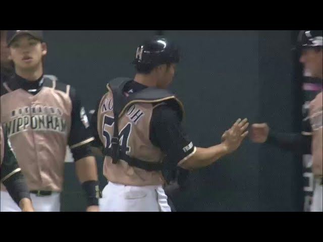 前日5盗塁を許したファイターズ近藤が意地の補殺!! ホークス今宮の盗塁を阻止してピンチ拡大を防ぐ!! 2014/3/19 H-F