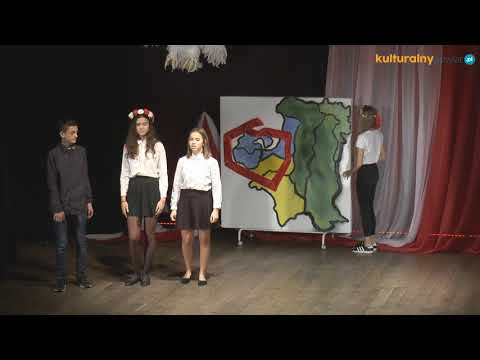 A to Polska właśnie widowisko poetycko-muzyczne na motywach dramatu St. Wyspiańskiego Wesele