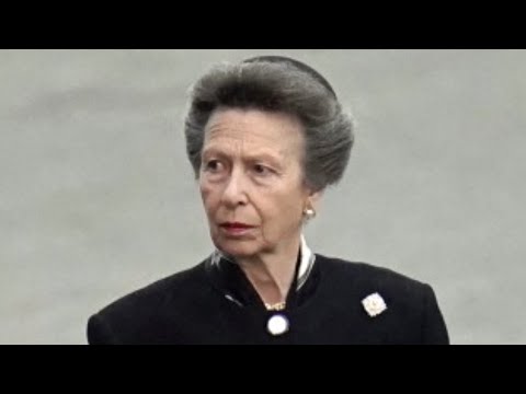 Princess Anne's Heartfelt Statement About Final Hours With The Queen