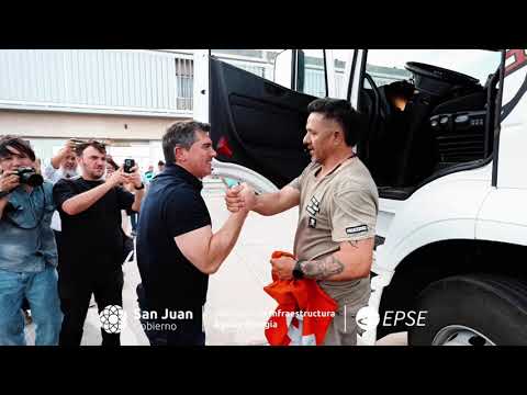 San Juan da un paso histórico hacia su revolución solar. LLegó la Laminadora a San Juan