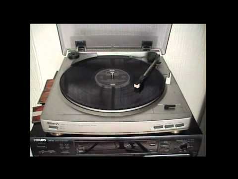 Mrs Mills Music Hall Party Selection 1/2