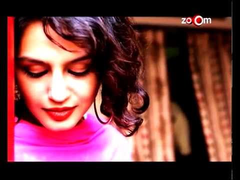 Huma Qureshi ignores media at her Birthday Bash! | Bollywood News