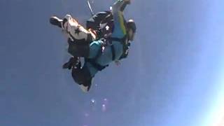 preview picture of video 'Skydiving in Enem,Russia мой первый прыжок в тандеме'