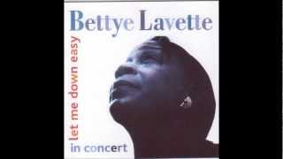 Betty LaVette {He Made a Woman Out of Me} Live!