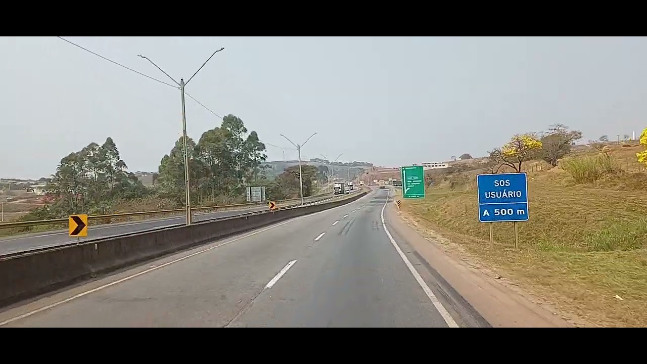 Várias partes da Rodovia Fernão Dias está Ruim Asfalto Afundado precisa de manutenção