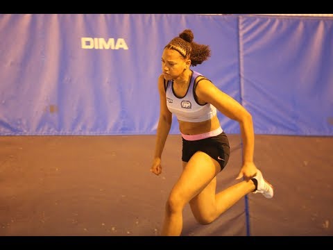 Chloé CELIGNY de bout en bout ( 200m JUF FIN2) Eaubonne,  25 NOV 2018