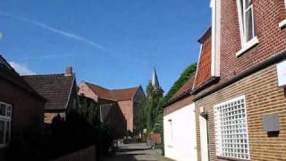 preview picture of video 'Bunde Ostfriesland: Kerkklokken Hervormde, Lutherse en Gereformeerde kerk (Plenum)'