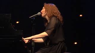 Regina Spektor- Black &amp; White