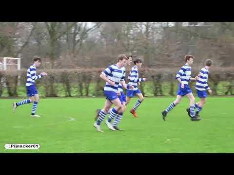 Alphense Boys JO17-3 - OLIVEO JO17-1 1e klasse voetbalwedstrijd