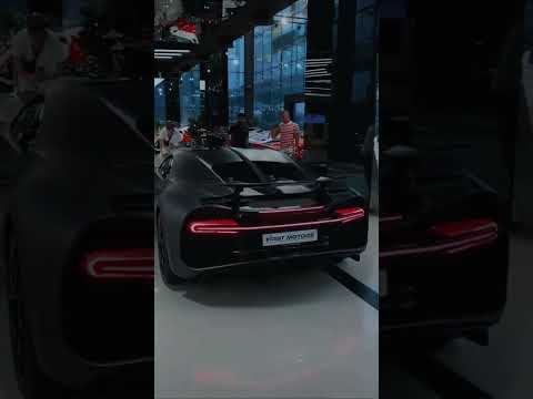 Bugatti Chiron vs McLaren P1 - Which One  Would You Take For A Spin? 🤔 #shorts #luxurycars