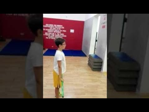 Sublussazione dellarticolazione del gomito in un bambino di 2 anni Artrosi del ginocchio esercitazioni congiunte in immagini
