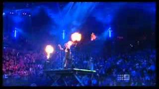 Potbelleez - Don't Hold Back - Live - AFL Footy Show 2010