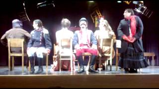 preview picture of video 'Associazione teatrale Farine Fossili, la famosa scena delle sedie da Il Naso'