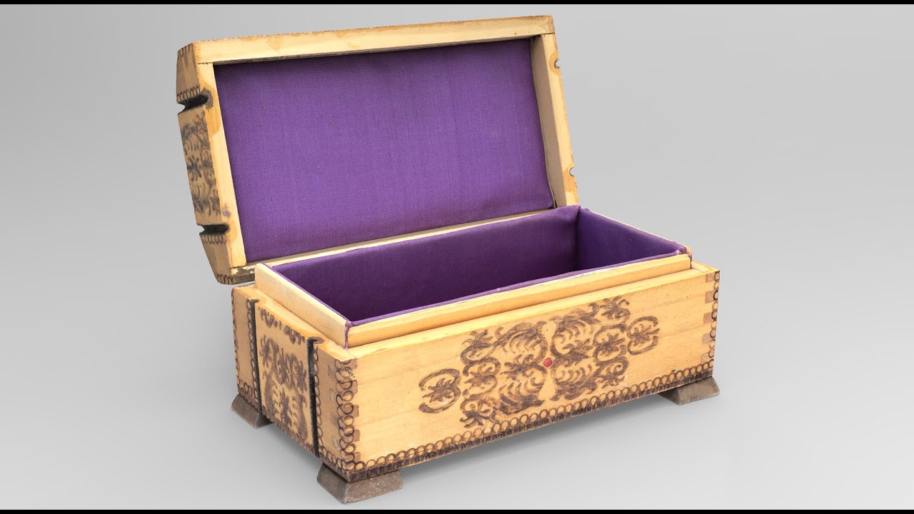 Wooden Jewelry Box 3D Model