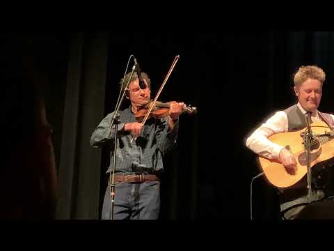 "Fiddle Patch" instrumental featuring Billy Contreras with Ricky Skaggs and Kentucky Thunder