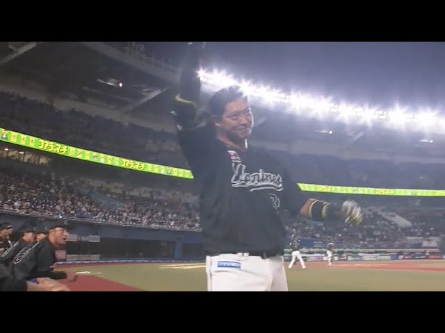 【2回裏】マリーンズ・佐藤 嬉しいプロ初ホームランは勢いをつける先制弾!! 2020/9/3 M-L