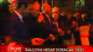 preview picture of video 'Binali Yıldırım, Balçova Adayı Hasan Özcan İle Birlikte Seçim Bürosu Açılışı'