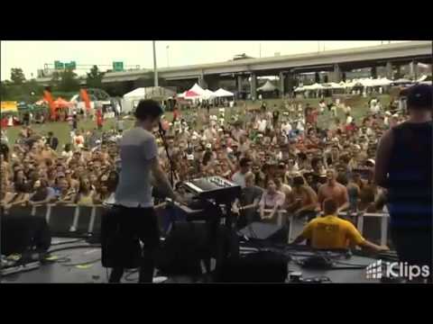Shiver Shiver - Walk the Moon at Forecastle Festival
