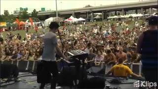 Shiver Shiver - Walk the Moon at Forecastle Festival