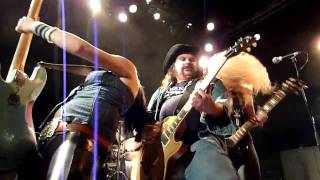 NASHVILLE PUSSY - Piece Of Ass - Live, PARIS 2010