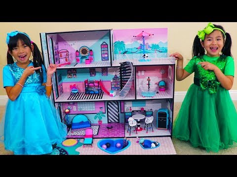 Jannie & Emma Pretend Play w/ LOL Surprise Giant Doll House Toys Video