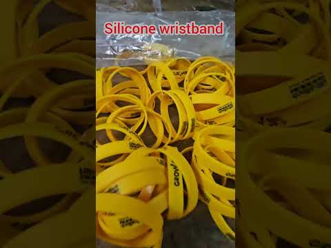 Printed silicone rubber wristbands