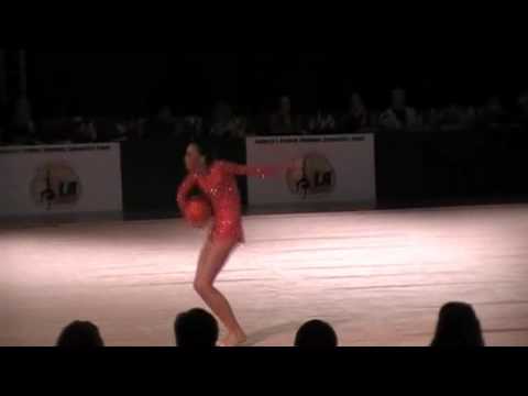 Viktoria Shynkarenko (UKR) Ball LA Lights 2010