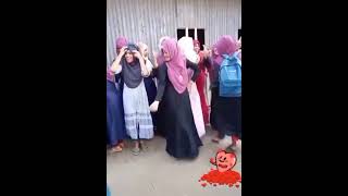 Download lagu gadis muslim menari 🤦🏻haram hai 🙏 mp3 Download lagu gadis muslim menari 🤦🏻haram hai 🙏 mp3