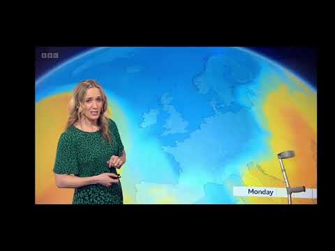 Stop looking at Kay s crotch ,Roger !