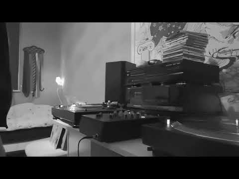 1.8 hr. rare housemusic tracks, 1990 till 1994. I LOVE this mix! Where were you? House?