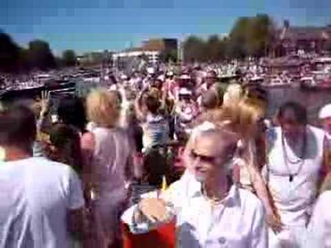 Gaypride 2007 Amsterdam - Veron and Praia - Sleazy