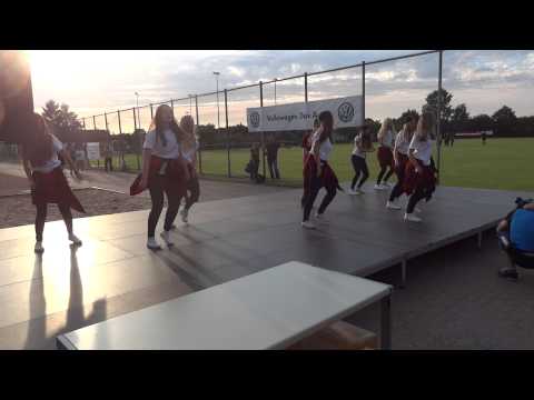 Seven Oh Two - Hip Hop aus Wolfsburg (3/3) beim NFV-Cup 2015 - Tanz 3