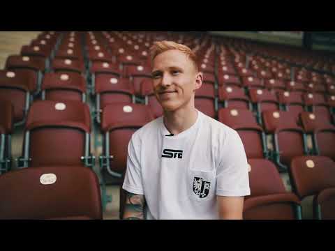 🎙''𝗝𝗲 𝘃𝗮𝗶𝘀 𝘁𝗼𝘂𝘁 𝗱𝗼𝗻𝗻𝗲𝗿 𝗽𝗼𝘂𝗿 𝗚𝗲𝗻𝗲̀𝘃𝗲, 𝗽𝗼𝘂𝗿 𝗹𝗲 𝗰𝗹𝘂𝗯.'' | Patrick Pflücke